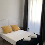Cathrine Hotel 2*