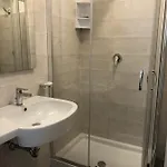 卡瑟琳酒店 酒店